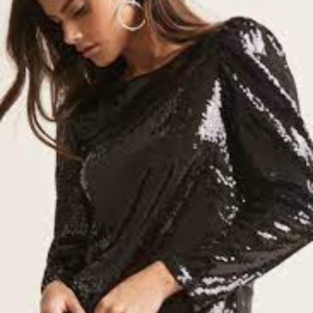 Black Sequin Long Sleeve Puff Shoulder Top